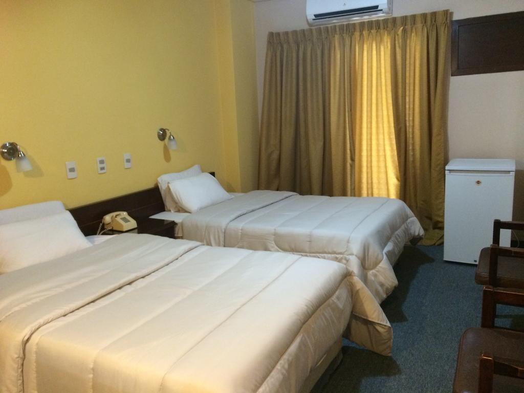 Hotel Manduvira Asunción Camera foto